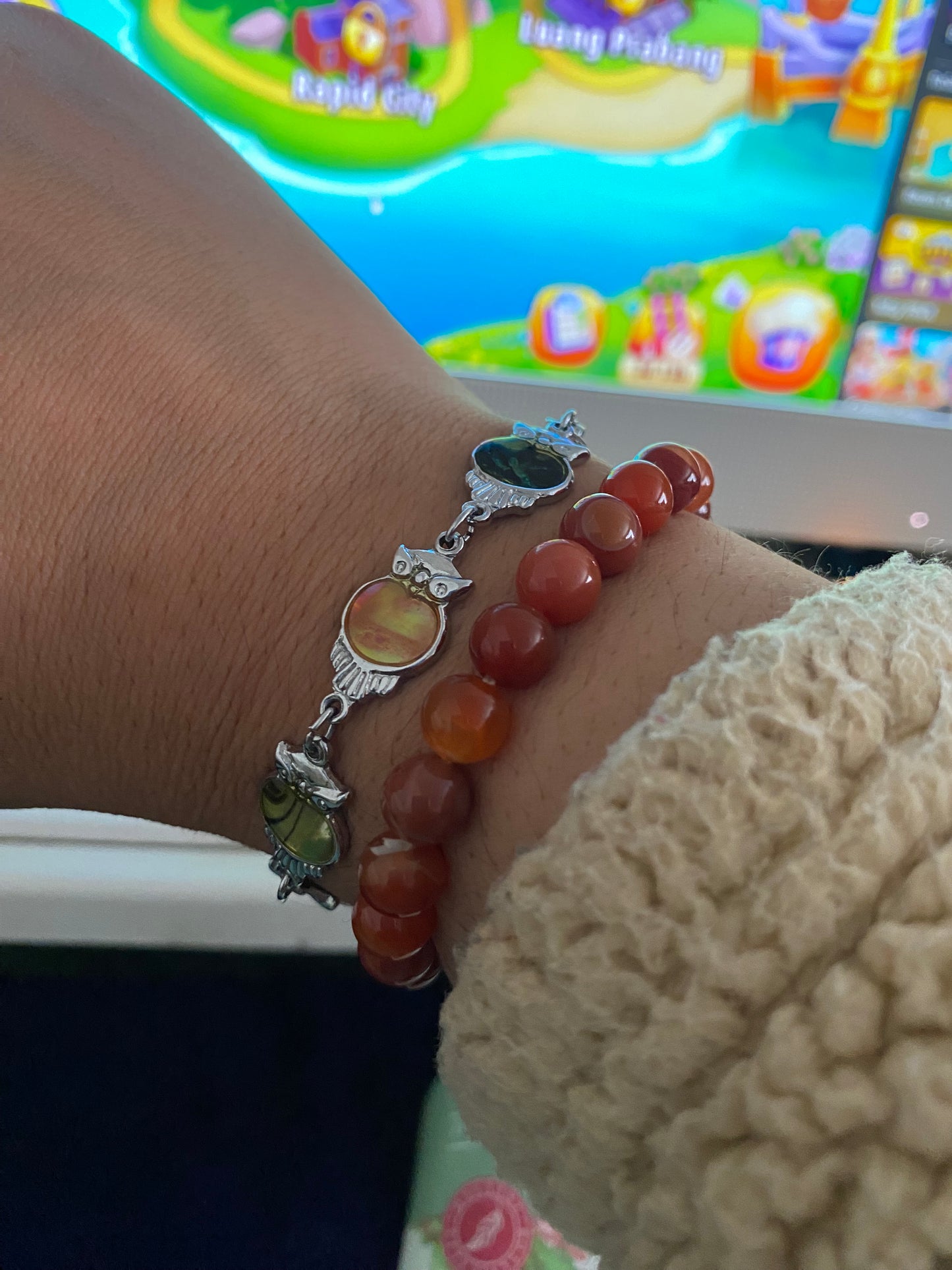 Abalone a owl Design Bracelet