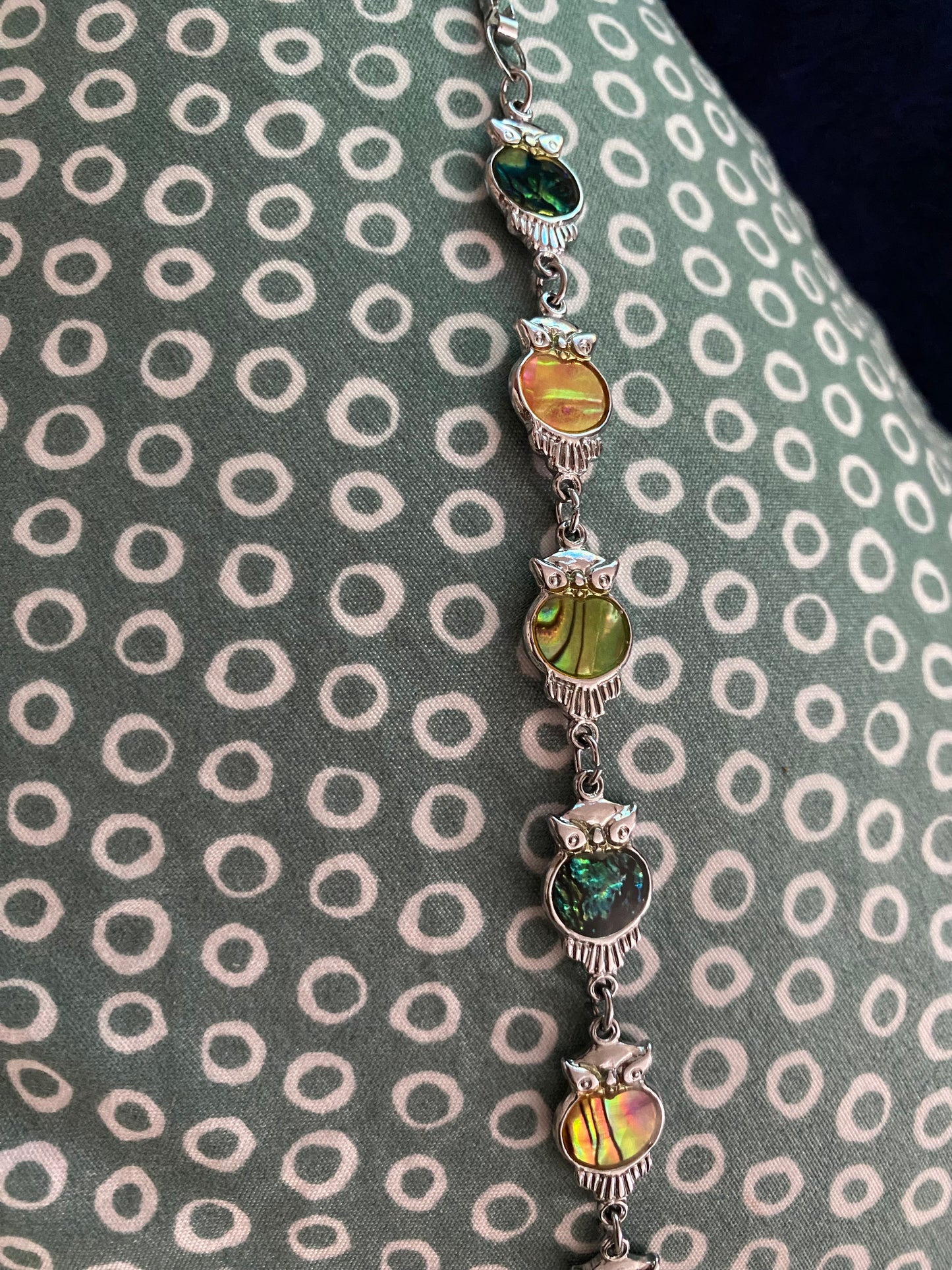 Abalone a owl Design Bracelet