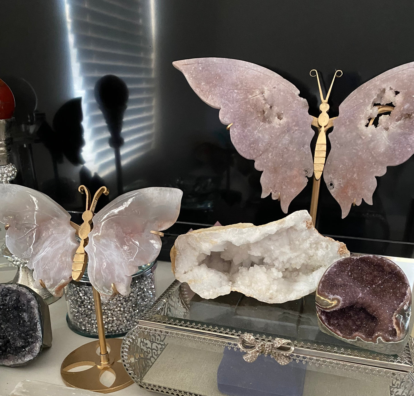 Red Sugar Amethyst in Agate Base